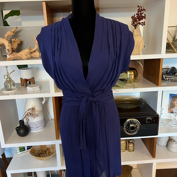 BCBG Maxazria blue dress in size 2 - Picture 8 of 8